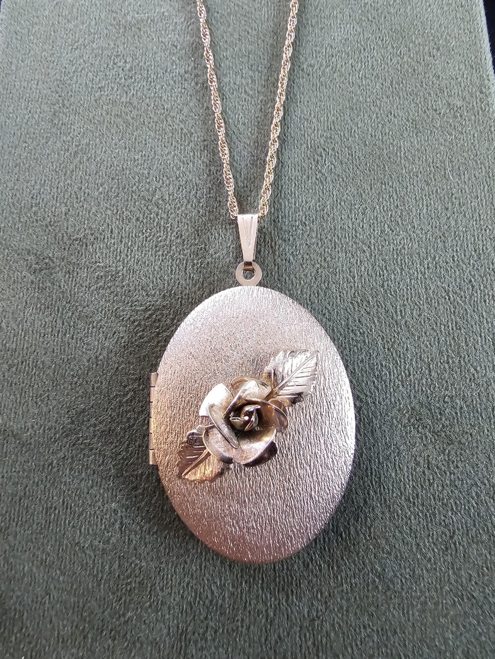 Vintage Locket Necklace